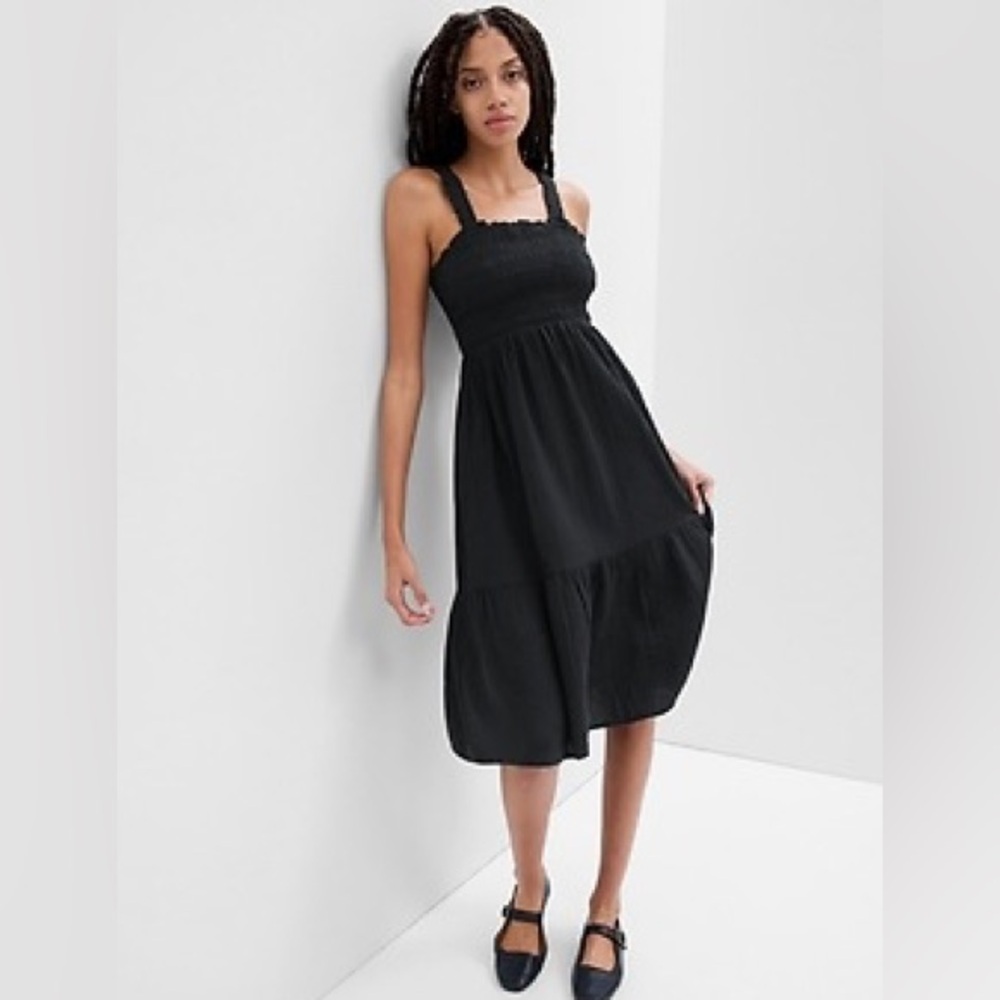 GAP Smocked Top Tiered Skirt Black Midi Tank Dress M